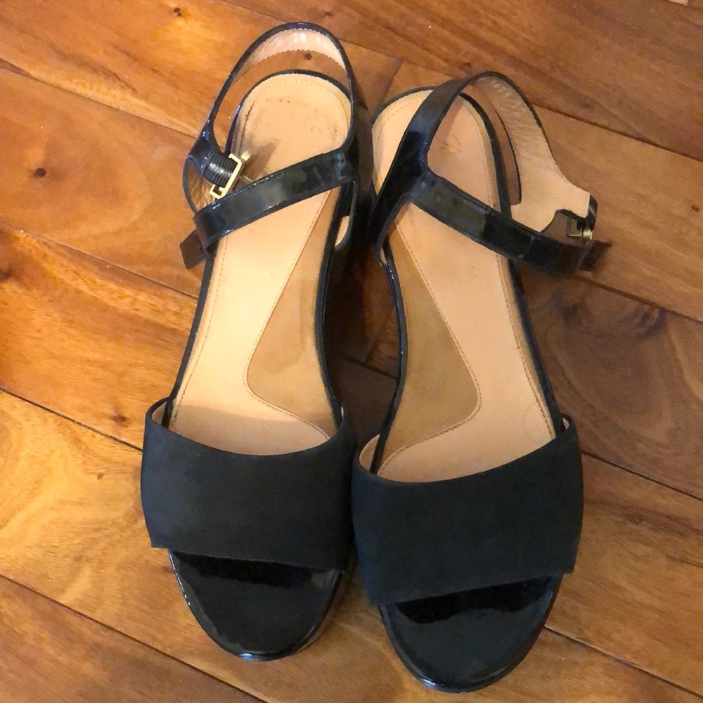Robert Clergerie sandals parent leather with wedge . Size 39